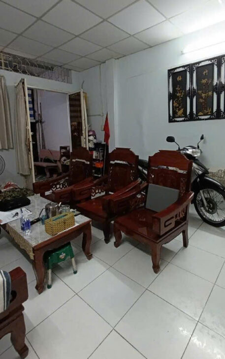 BÁN ĐẤT TẶNG NHÀ C4, CHÍNH CHỦ BÁN LẤY TIỀN DƯỠNG GIÀ, DƯƠNG BÁ TRẠC Q8, HẺM XE HƠI, KINH DOANH