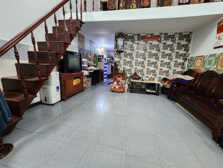 # Nhà Kiệt Huỳnh Ngọc Huệ gần Chợ Thanh Khê, 48m2, ngang 4.5m vuông, gác đúc, sạch, 2.25 tỷ