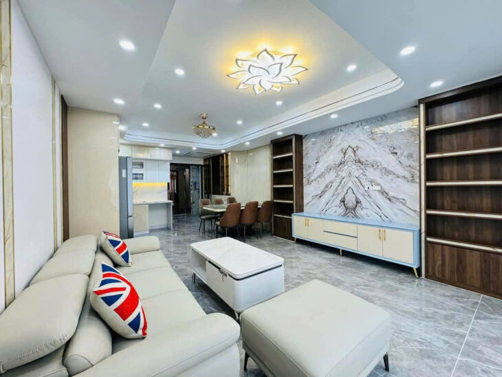 Bán tòa 8 tầng phố Trung Kính 75m2 mặt tiền 5.1m thang máy thông sàn kinh doanh cực đẹp