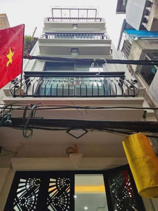 CHỢ KHÂM THIÊN 22 M2, 4 TẦNG, MT4 GIÁ CHỈ 4.89 tỷ Đống Đa Hà NỘI LH:0989326141
