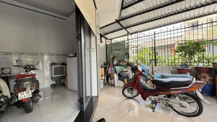 NGAY LÊ VĂN QUỚI DT: 92M2 (7 x 13,5)m HXT 6M THÔNG – 4 TẦNG – 4PN – 5WC – CHỈ NHỈNH 8 TỶ.