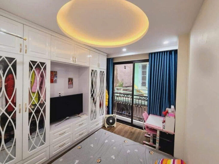 CHỢ KHÂM THIÊN 22 M2, 4 TẦNG, MT4 GIÁ CHỈ 4.89 tỷ Đống Đa Hà NỘI LH:0989326141