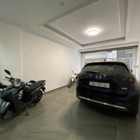 Cực đẹp mặt phố Nghi Tàm 63m2, mặt tiền 4.7m nhỉnh 27 tỷ ngày gần Đường Thanh Niên