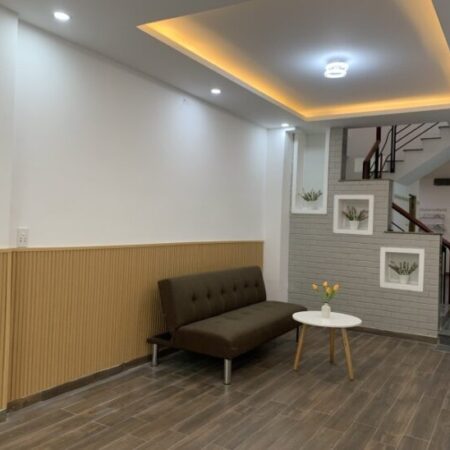 ♥ Nhà kiệt thẳng 50m ra MT Nguyễn Hoàng, 52m2, 3 tầng, sân rộng, KD, 3.5x tỷ