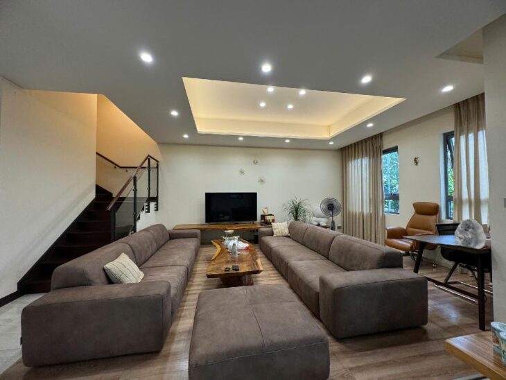 BÁN BIỆT THỰ NGUYỄN XIỂN – 171M2 – 4 TẦNG – VỈA HÈ – KINH DOANH – VĂN PHÒNG – AN NINH TỐT CHỈ 61 TỶ