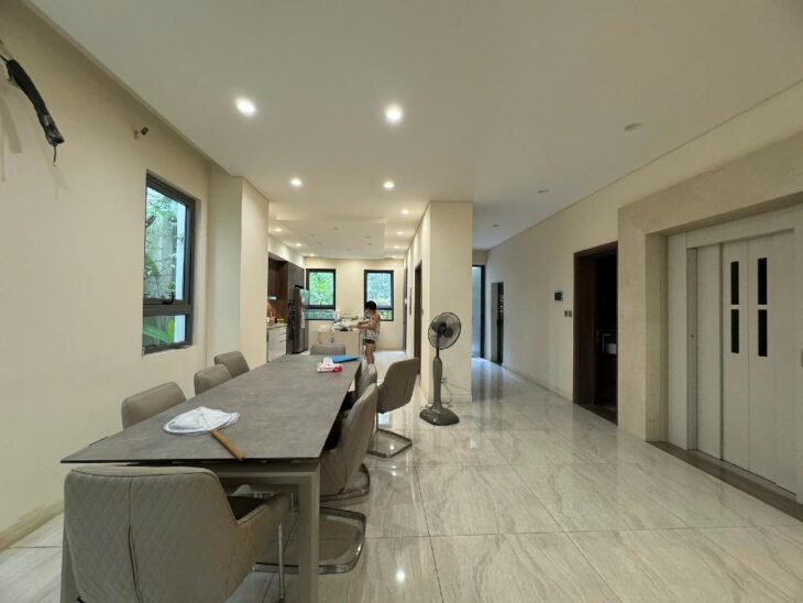 BÁN BIỆT THỰ NGUYỄN XIỂN – 171M2 – 4 TẦNG – VỈA HÈ – KINH DOANH – VĂN PHÒNG – AN NINH TỐT CHỈ 61 TỶ