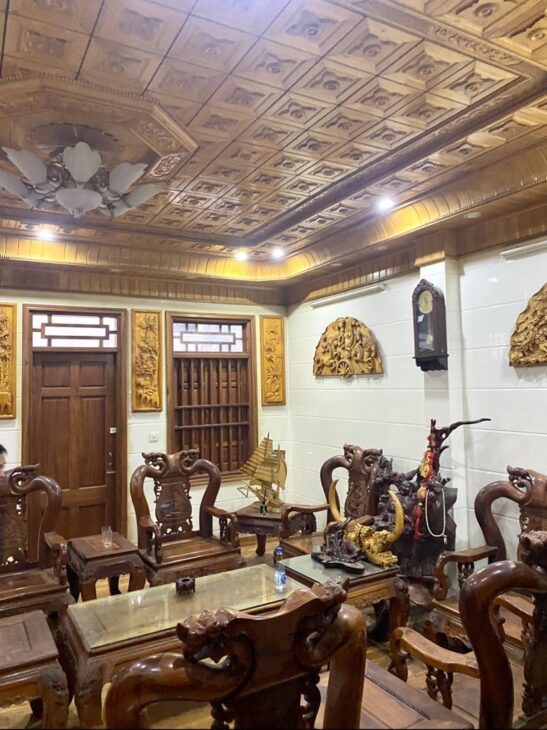 NHÀ TRUNG TÂM CẦU GIẤY – Vị trí đẹp, đường ô tô tránh!