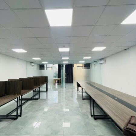 Cho Thuê Văn Phòng Giá tốt nhất khu Sân Bay có chổ đậu oto