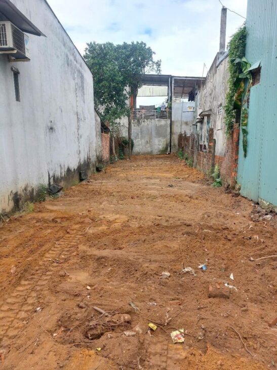 # Kiệt Rộng, Thẳng, Ô tô tới nơi, thấy MT Trường Chinh, 170m2 đất, 2.35 tỵ