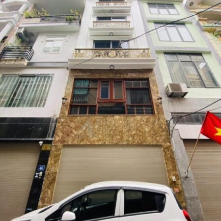 Bán gấp nhà 7 tầng cạnh Ga Nhổn, thang máy,gara, đường 2 xe tai, 7.x tỷ