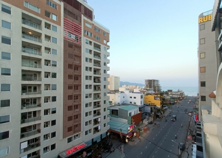 Lô góc Ngyễn Văn Thoại ngang 15m -Sát biển Mỹ Khê- Giá chỉ 25,5 ty .