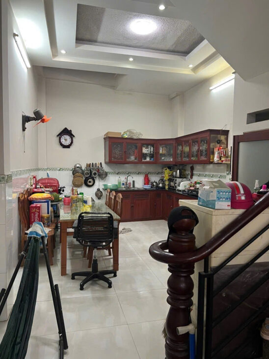 Bán nhà 60m², 4PN, 4WC, 4.9 tỷ, Hương lộ 2, Bình Trị Đông, Bình Tân