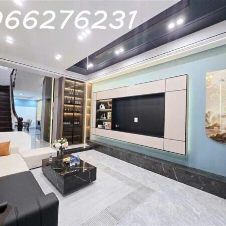 Nhà riêng đẹp tại Yên Lãng, Đống Đa, Hà Nội giá tốt 8,5 tỷ, 40 m2