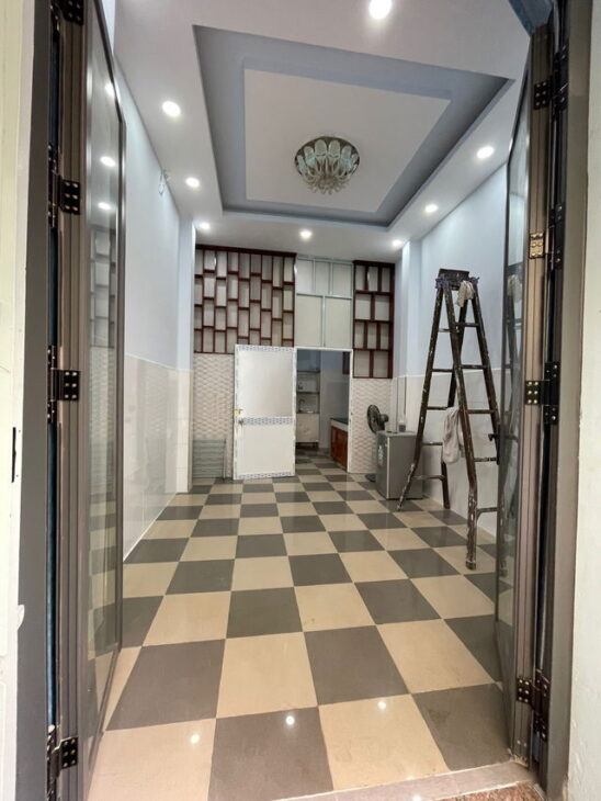 BÁN NHÀ 4 TẦNG CĂN GỐC GIÁ HỜI – LÝ THÁI TỔ – Q.10 – 30M2 – SỔ HỒNG RIÊNG