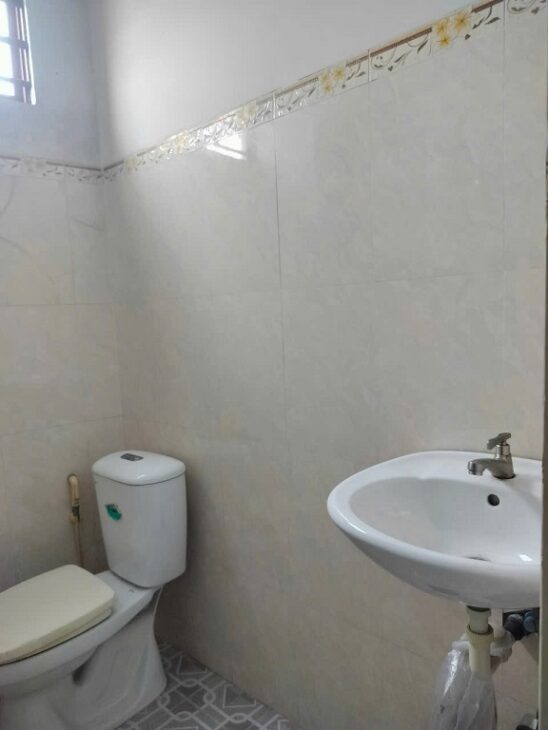 CHÍNH CHỦ CẦN BÁN NHÀ TẠI KHU 2 THỊ TRẤN TRÀ ÔN- TỈNH VĨNH LONG