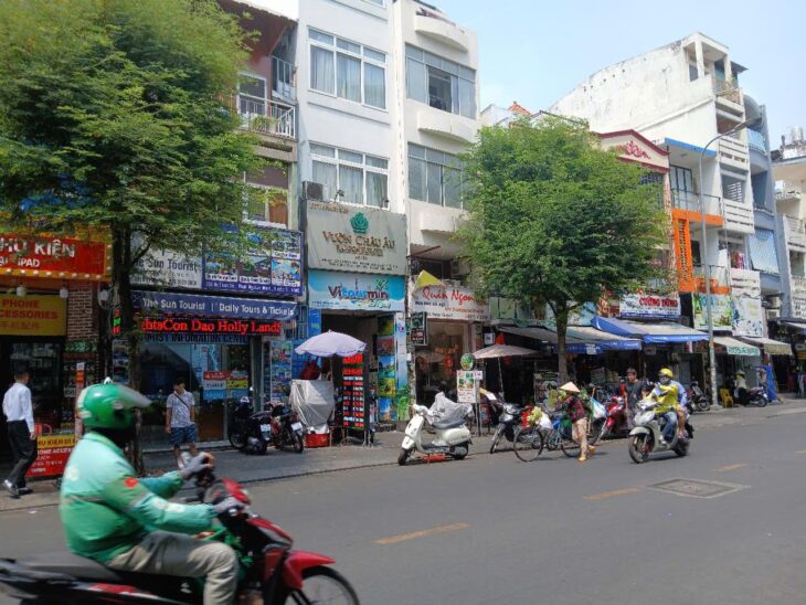 BÁN NHÀ 2 MẶT TIỀN NGAY NGÃ TƯ ĐỀ THÁM – BÙI VIỆN, QUẬN 1 – 50M2 – GIÁ 36 TỶ