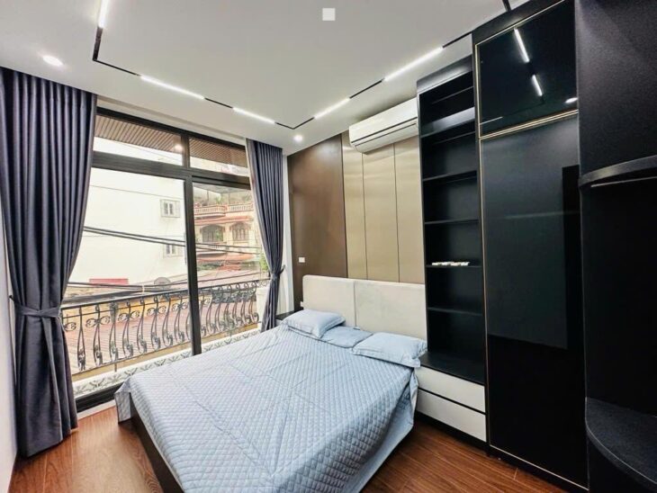 Bán Nhà Nguyễn Trãi 37m² 5 Tầng – Vị Trí Đẹp – Gần Phố – Full Nội Thất Xịn Sò – Chỉ 5.85 Tỷ