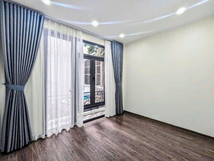 Bán nhà phố Thái Hà_Hiếm Khu Vực_Nhà Mới Đẹp_40mx4T_Giá: 7.1 Tỷ_Lh: 0396935190.