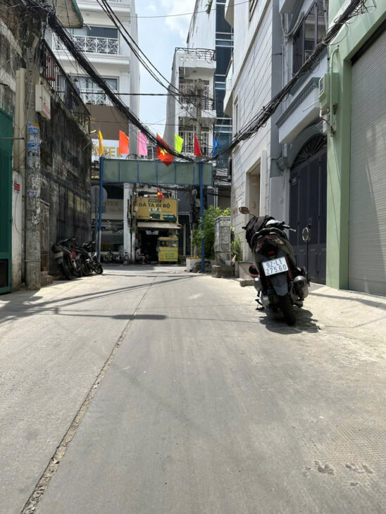 Bán nhà quận 10, Hồ Bá Kiện, căn hộ dịch vụ, hẻm xe hơi, 66m2, 4 tầng, 15 tỷ