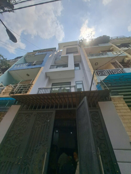 Bán nhà quận 10, đường Tô Hiến Thành, 72m2, 5 tầng, hẻm xe hơi, 17.2 tỷ