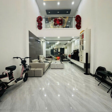 Bán nhà quận 5, đường An Bình, 68m2, 5 tầng, 13.5 tỷ