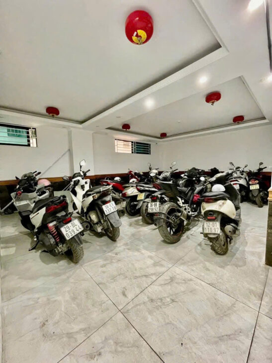 Cầu Giấy 100m2, 7 tầng, mt 7.6 giá chỉ 37 tỷ Cầu Giấy Hà Nội :0941833688