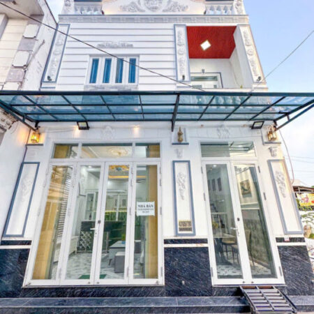 BÁN NHÀ FULL NỘI THẤT XỊN XÒ, KIẾN TRÚC HIỆN ĐẠI, XE HƠI TỚI NHÀ
