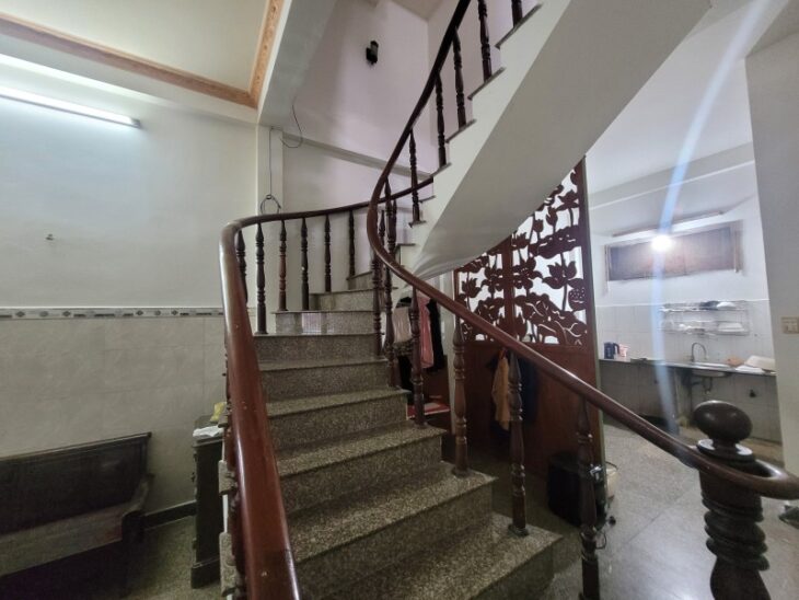 Bán nhà 65m2, 3 tầng, 2PN, 2WC, Linh Xuân, Thủ Đức – 4.95 tỷ