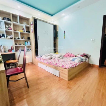 Hiếm! Mặt Ngõ Trần Cung Cách Phố 20m – DT: 52m2 5 tầng mặt tiền 4,5m giá 10,5 tỷ