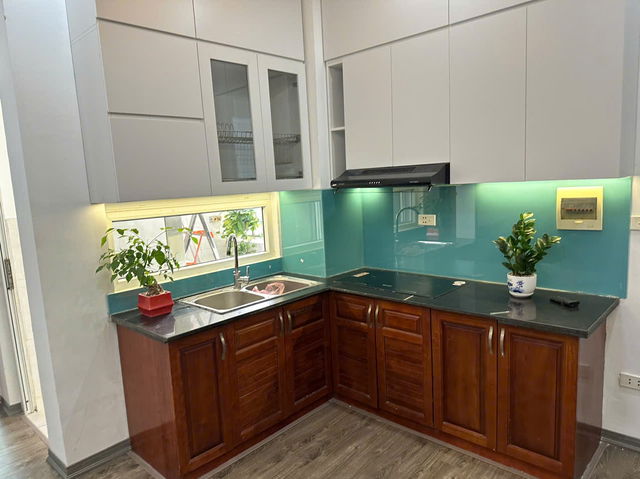 HIẾM CÓ KHÓ TÌM, NHỈNH 2.5 TỶ SỞ HỮU CĂN CC 2PN, HÀNG XÓM THE MANOR, LH 0975666943
