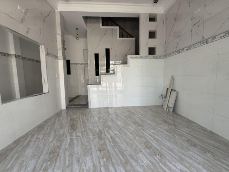 Bán nhanh nhà 2 tầng mặt tiền đường 7m5 gần biển Mân Thái chỉ nhỉnh 5 tỷ