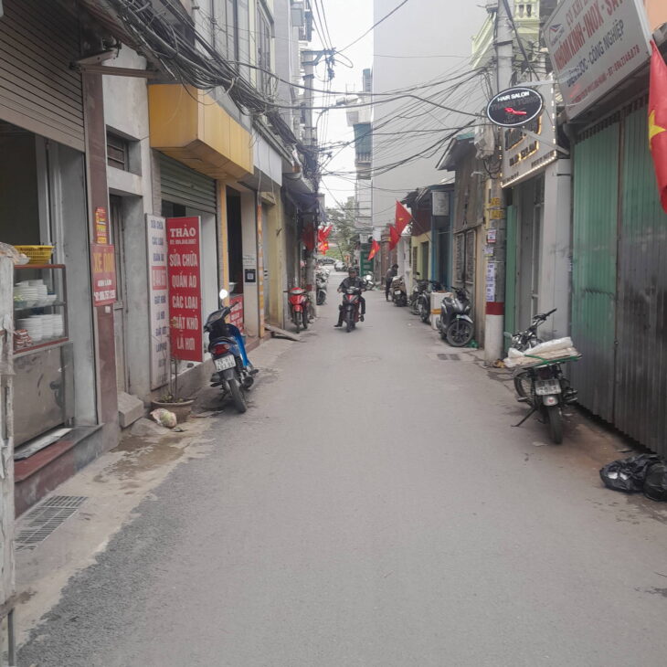 BÁN NHÀ MẶT PHỐ SỞ THƯỢNG YÊN SỞ HM 88M NHÀ 2 TẦNG Ô TÔ TRÁNH KD ĐỈNH HÀNG HIẾM SỔ ĐỎ RIÊNG GIÁ HỜI