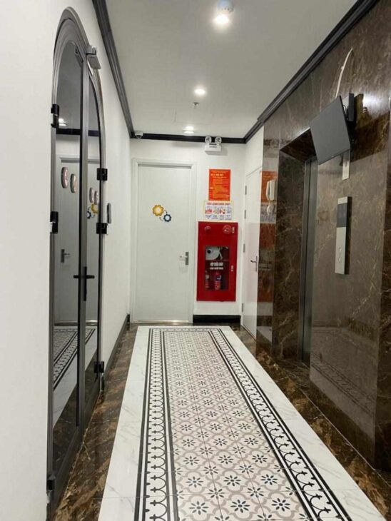 TÒA NHÀ VĂN PHÒNG THÔNG MINH PHỐ DỊCH VỌNG HẬU – 190M2 – 8 TẦNG- 3 MẶT TIỀN – CHỈ 150 TỶ