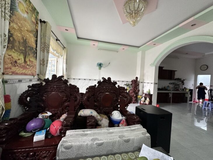Bán nhà 170m2, 4PN, 4WC, 2 tầng, Linh Xuân, Thủ Đức, 6.35 tỷ