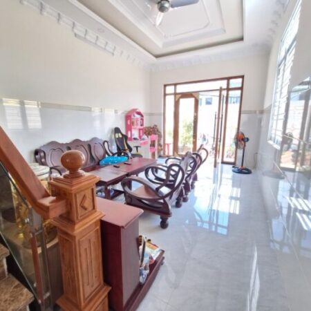 Bán nhà 65m2, 3 tầng, 2PN, 2WC, Linh Xuân, Thủ Đức – 4.95 tỷ