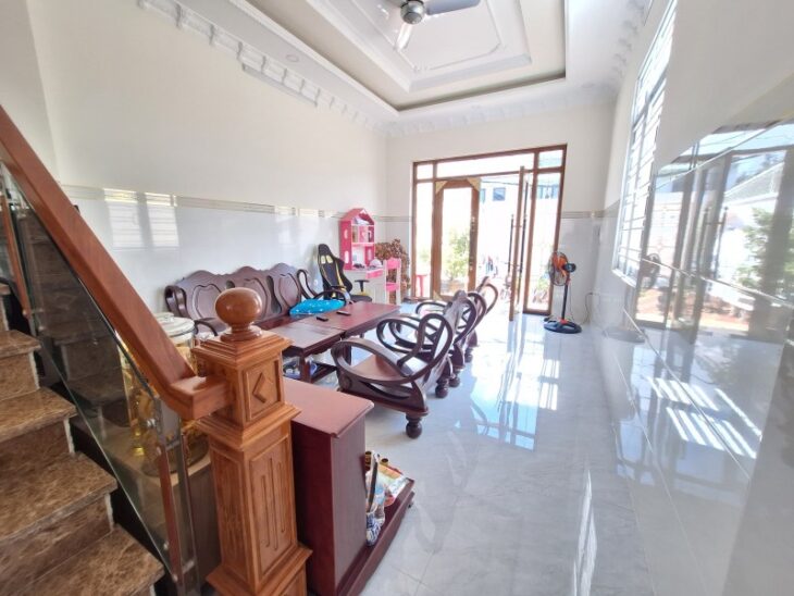 Bán nhà 65m2, 3 tầng, 2PN, 2WC, Linh Xuân, Thủ Đức – 4.95 tỷ