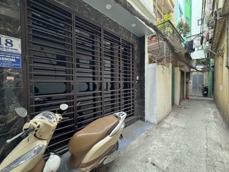 RUNG TÂM HAI BÀ TRƯNG – GẦN BỆNH VIỆN THANH NHÀN, BỆNH VIỆN BẠCH MAI. CẠNH CÔNG VIÊN TUỔI TRẺ, 5P