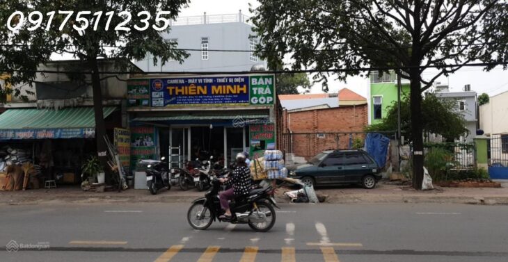 Mặt tiền Bùi Hữu Nghĩa – Đối diện ủy ban Tân Vạn