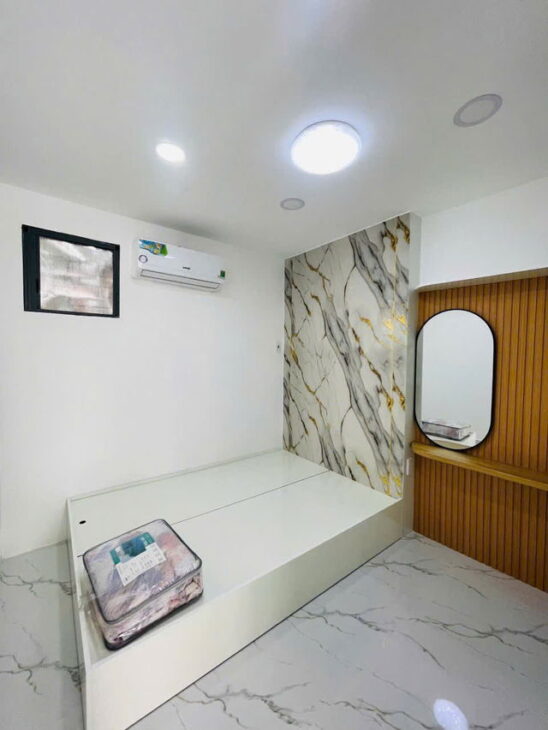 BÁN NHÀ HẺM NGUYỄN CẢNH CHÂN, QUẬN 1 – 28M2, 2 TẦNG, 3PN, 3WC – GIÁ 5.8 TỶ – SỔ HỒNG CHÍNH CHỦ