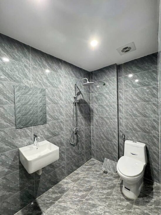 HIẾM HIẾM! CHÙA BỘC ĐỐNG ĐA,25Mx5T,LÔ GÓC,NGÕ NÔNG THẲNG TẮP,NHÀ MỚI Ở NGAY.