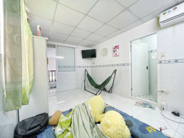 Bán nhà hẻm 19 Trần Bình Trọng ,sau lưng sở kế hoạch đầu tư.