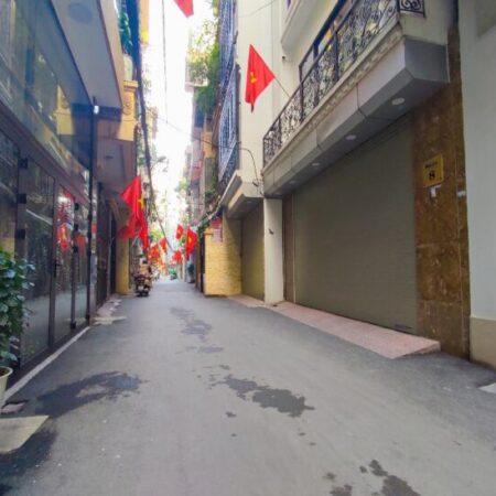 GĐ BÁN NHÀ PHỐ VƯƠNG THỪA VŨ, 42M², 4 TẦNG – PHÂN LÔ, Ô TÔ TRÁNH, NGÕ THÔNG.