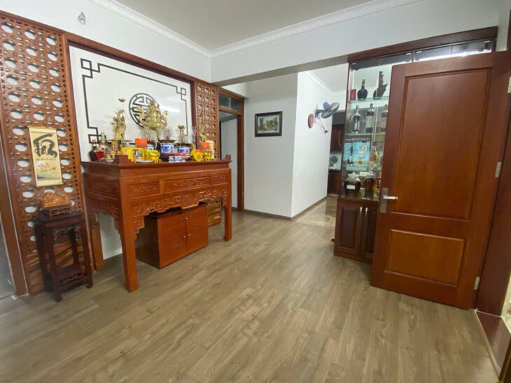 Bán Nhà 5 Tầng – Hoàng Hoa Thám, Tây Hồ, 33m², Giá 6 Tỷ, Ô Tô Qua Nhà