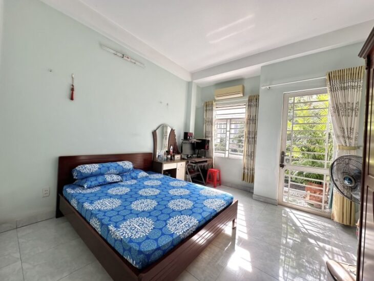 Bán Nhà Nơ Trang Long (4×16), 3 Tầng, Ô tô đỗ cửa ngày đêm Chỉ 9 Tỉ