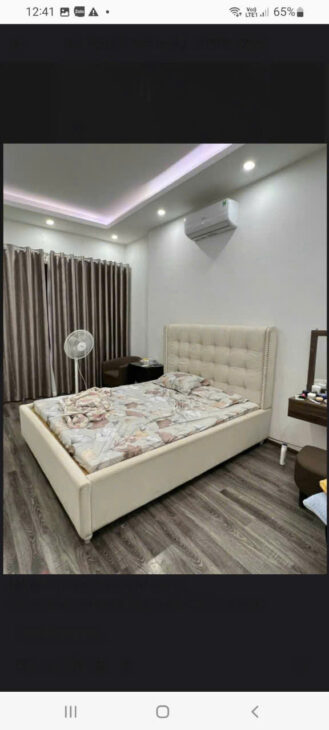 Đội Cấn 50m2, 4 tầng ,mt 4m giá chỉ 12.5 tỷ Ba Đình Hà Nội lh :0941833688
