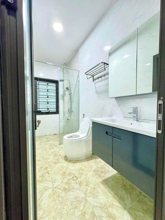 BÁN NHÀ QUAN NHÂN, 43M², 6 TẦNG – CĂN GÓC 2 MẶT NGÕ, VÀI BƯỚC RA PHỐ.