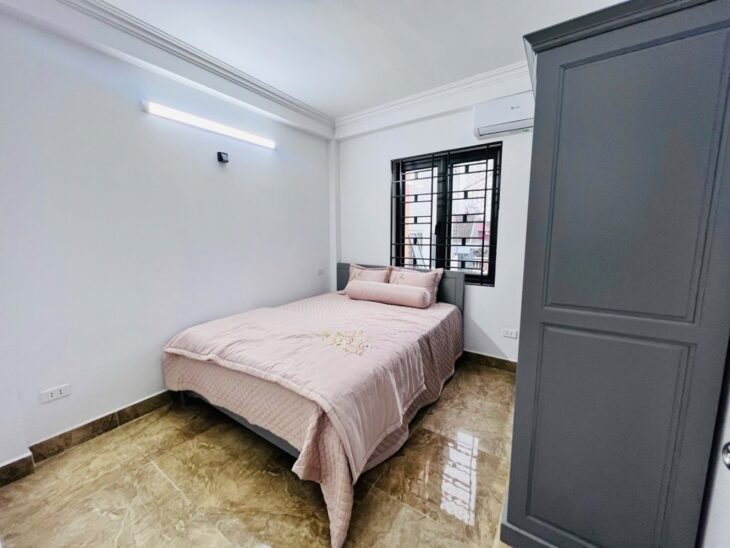 BÁN NHÀ QUAN NHÂN, 43M², 6 TẦNG – CĂN GÓC 2 MẶT NGÕ, VÀI BƯỚC RA PHỐ.