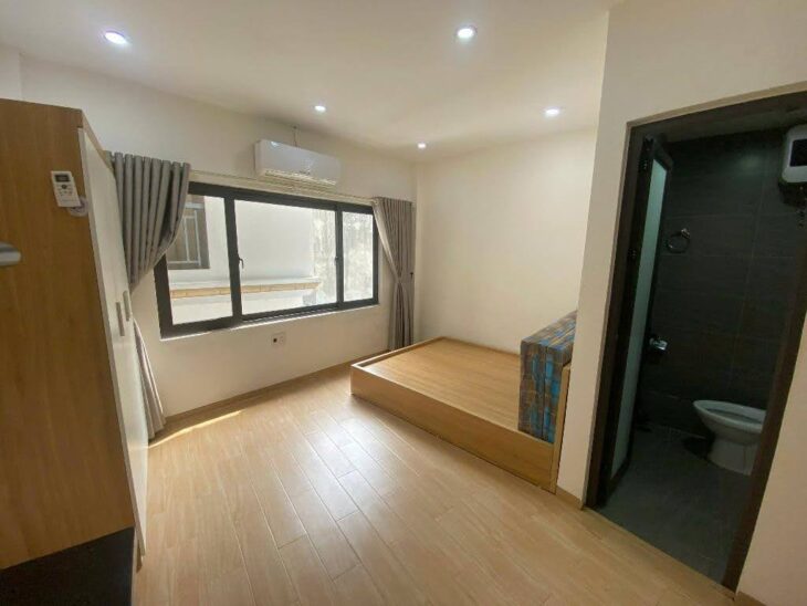 NHÀ DV 6 TẦNG 14 PHÒNG KHÉP KÍN, 54M2, PHỐ TRẦN KHÁT CHÂN -10 TỶ SỔ ĐỎ CHÍNH CHỦ – VỊ TRÍ VÀNG –