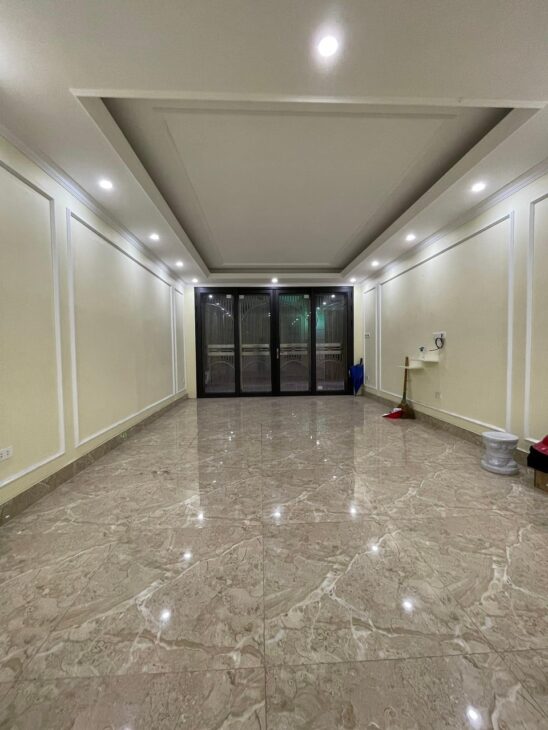 Cần bán nhanh LK HD Moon Hàm Nghi, Mỹ Đình, Q Nam Từ Liêm Diện tích 96m2 xây 6 tầng 1 tum mặt tiền