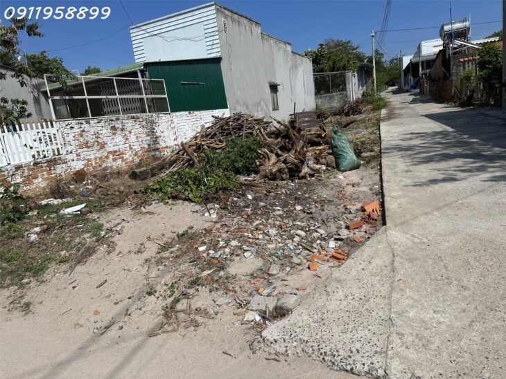 Bán 165m2 đất thổ cư Tân An, thị xã LaGi giá ngộp 1.05 tỷ